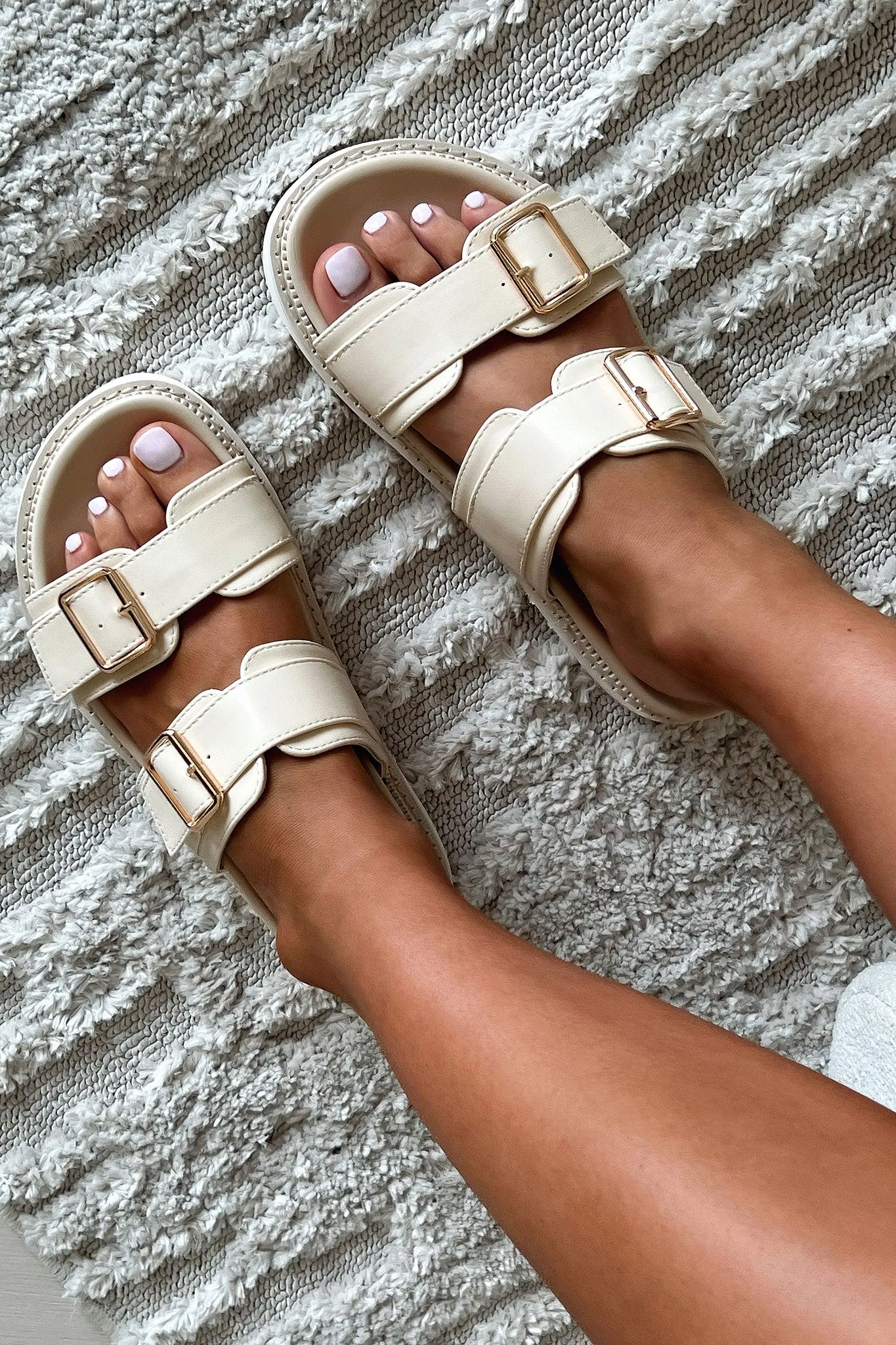Capri Sandals - Nude