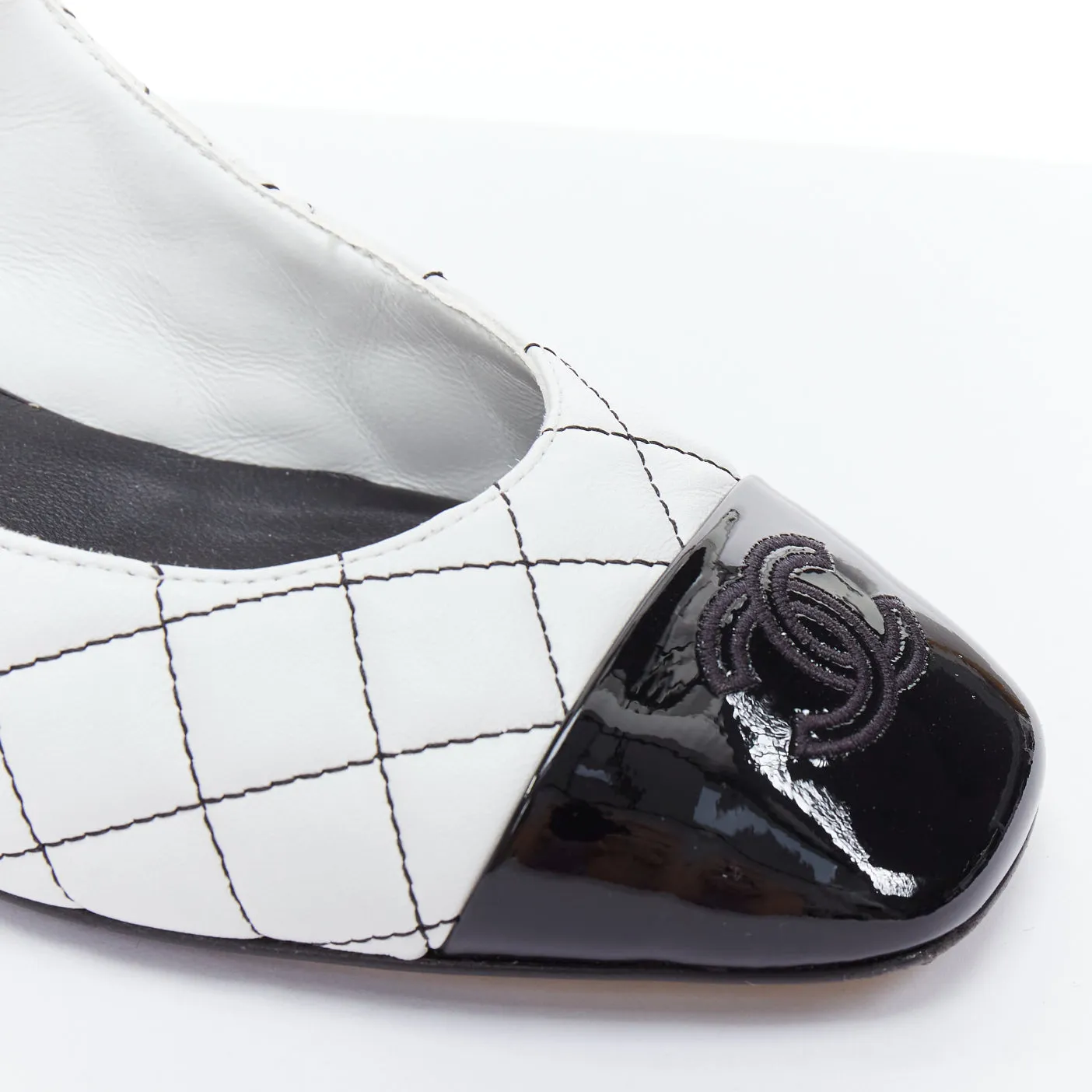 CHANEL 2022 black white quilted topstitch patent cap toe maryjane heels EU36.5