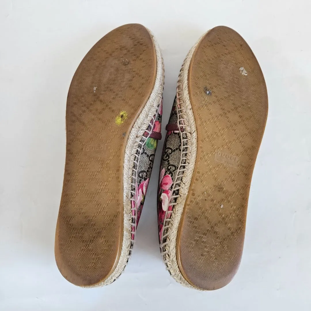 Gucci Beige/Brown GG Supreme Bloom Canvas Espadrille Flats, 38.5