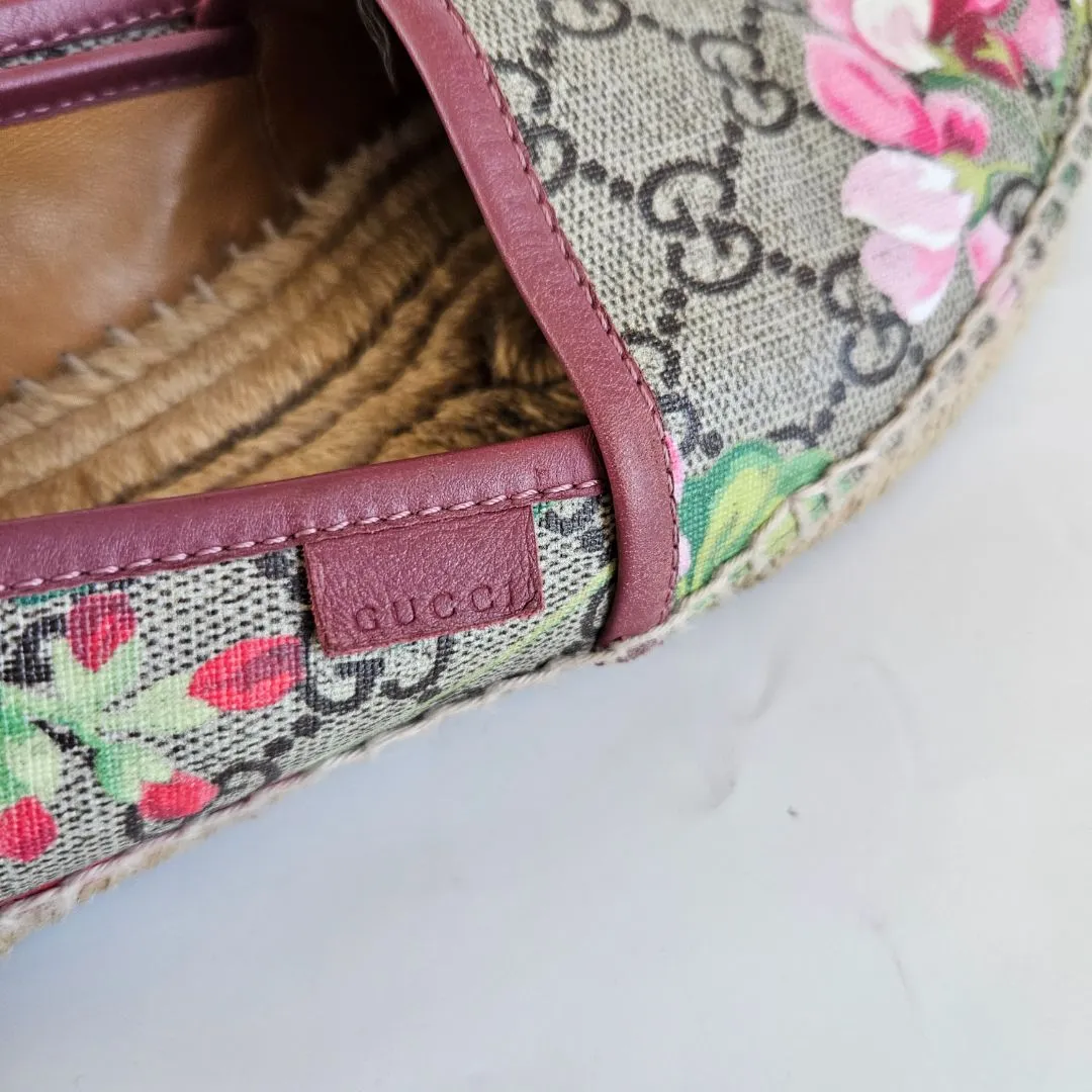 Gucci Beige/Brown GG Supreme Bloom Canvas Espadrille Flats, 38.5