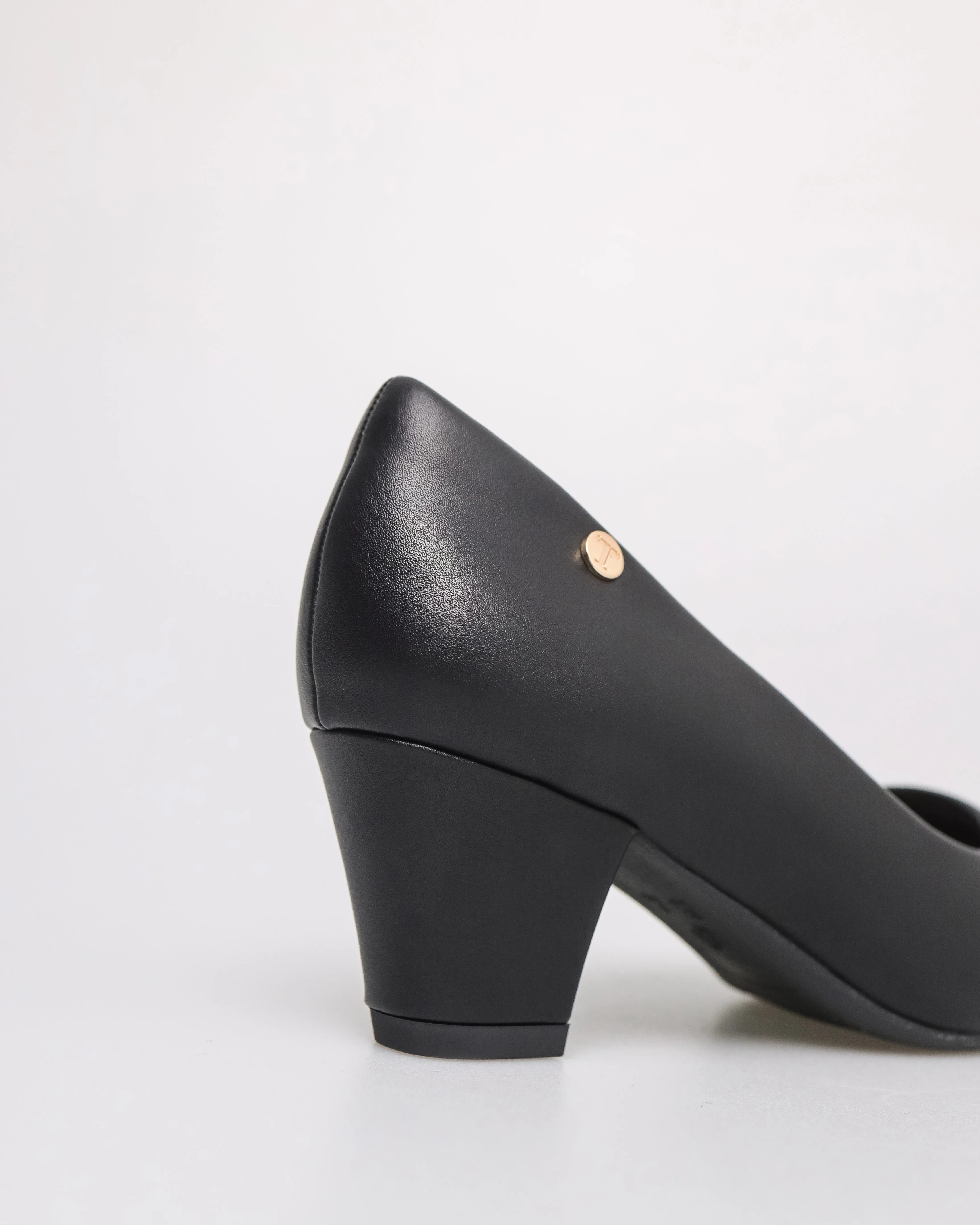 Tomaz NN339 Ladies Pointy Heels
